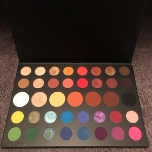 James Charles x Morphe Palette (full size)